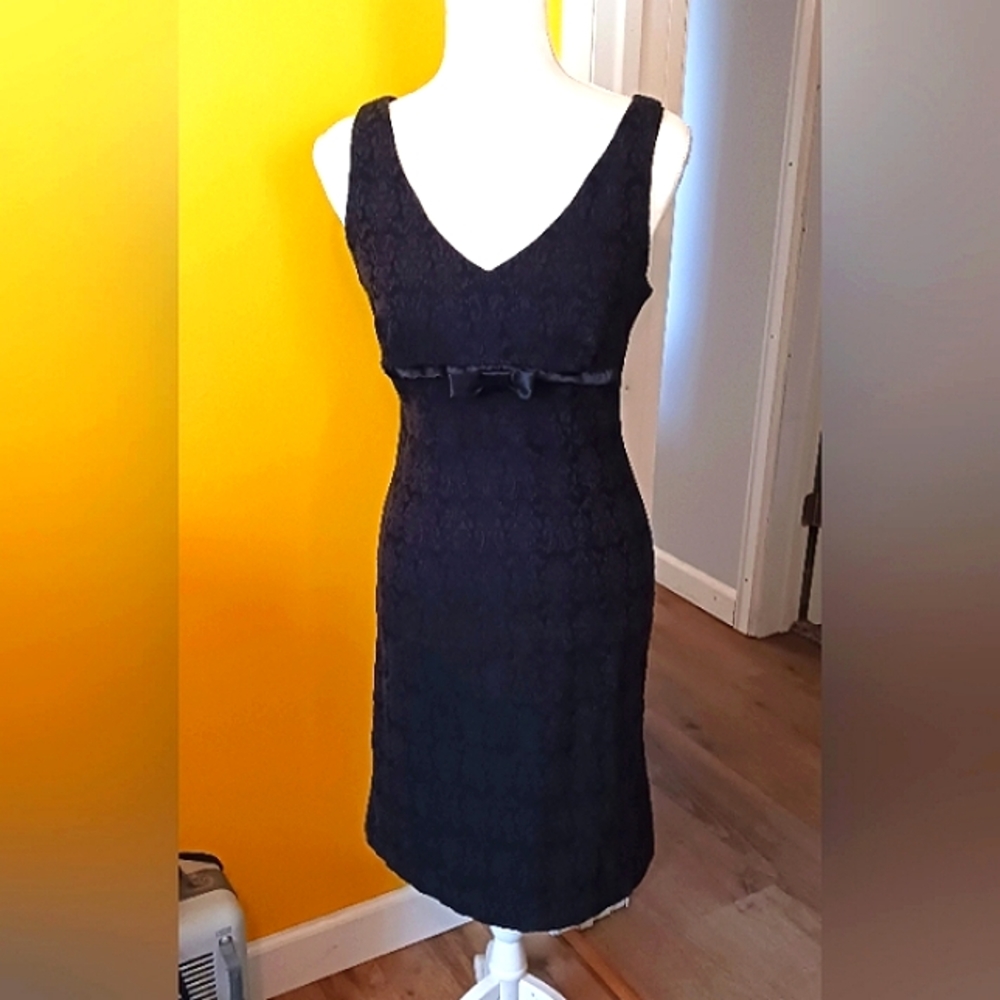 LA Belle Vintage Black Form Dress